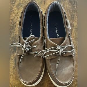 Boys loafers/boat shoes
